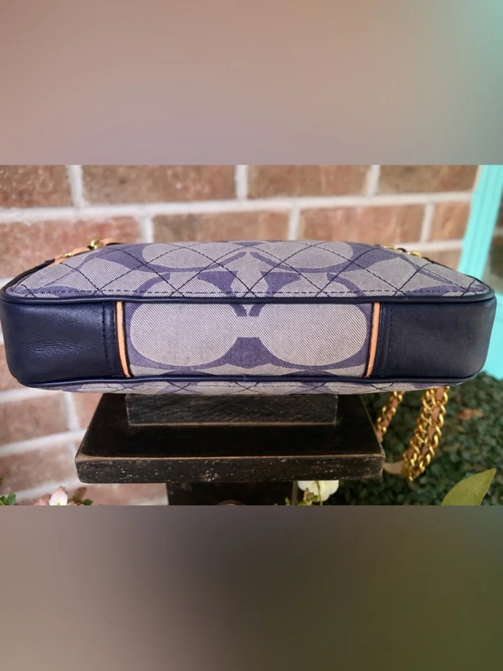 Coach Poppy Signature Quilted Camera Bag Chain Crossbody - Picture 7 of 9